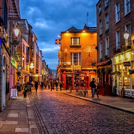 Grand Canal Beautiful * Dublin